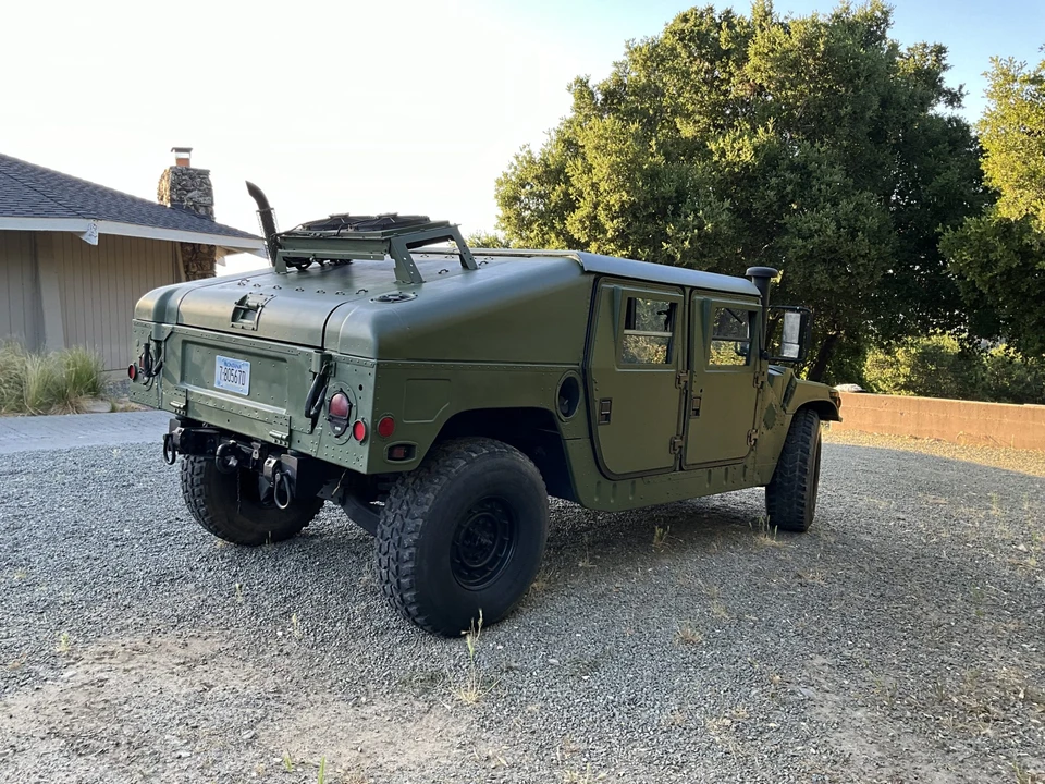 2001 Hummer HMMWV - Image 29 of 31