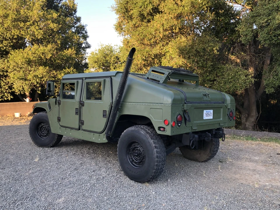 2001 Hummer HMMWV - Image 27 of 31
