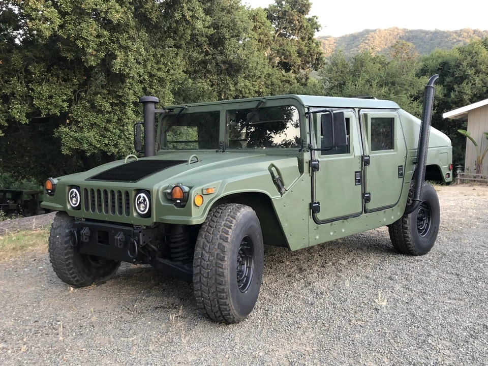 2001 Hummer HMMWV - Image 25 of 31