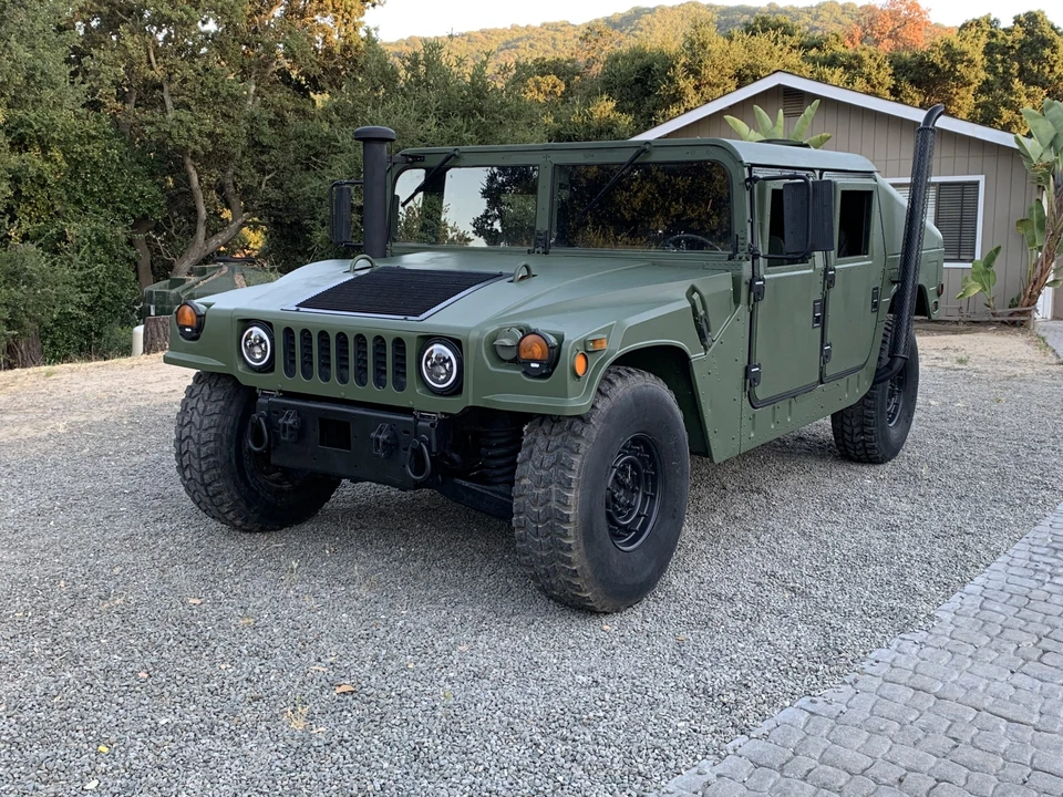 2001 Hummer HMMWV - Image 4 of 31