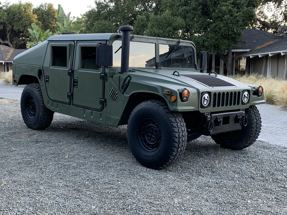 2001 Hummer HMMWV - Image 22 of 31