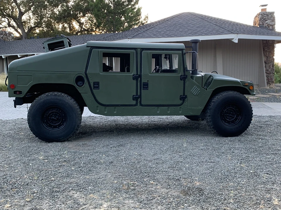2001 Hummer HMMWV - Image 18 of 31