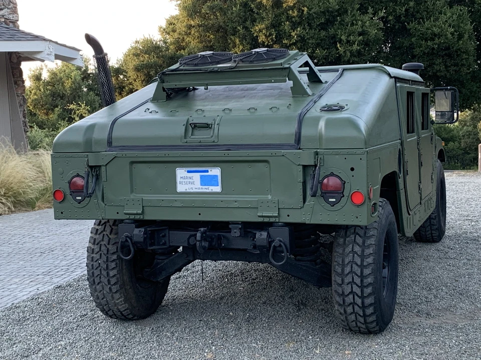 2001 Hummer HMMWV - Image 14 of 31