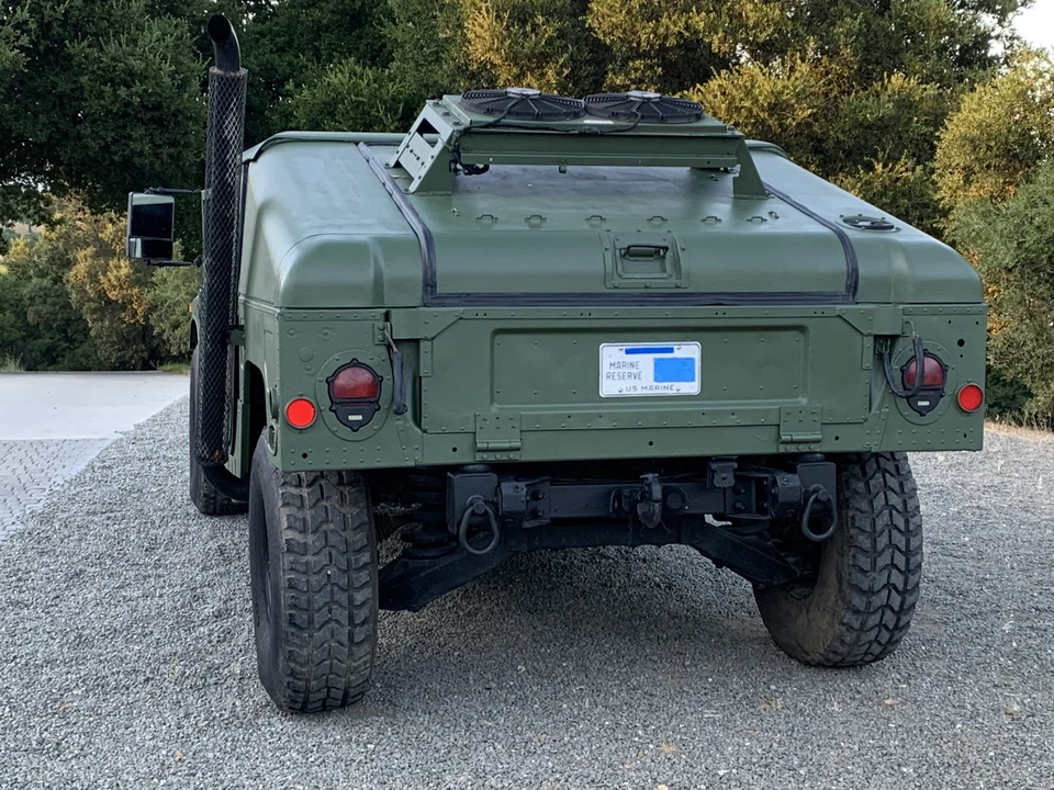 2001 Hummer HMMWV - Image 11 of 31