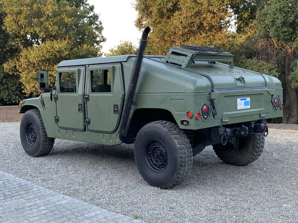 2001 Hummer HMMWV - Image 9 of 31