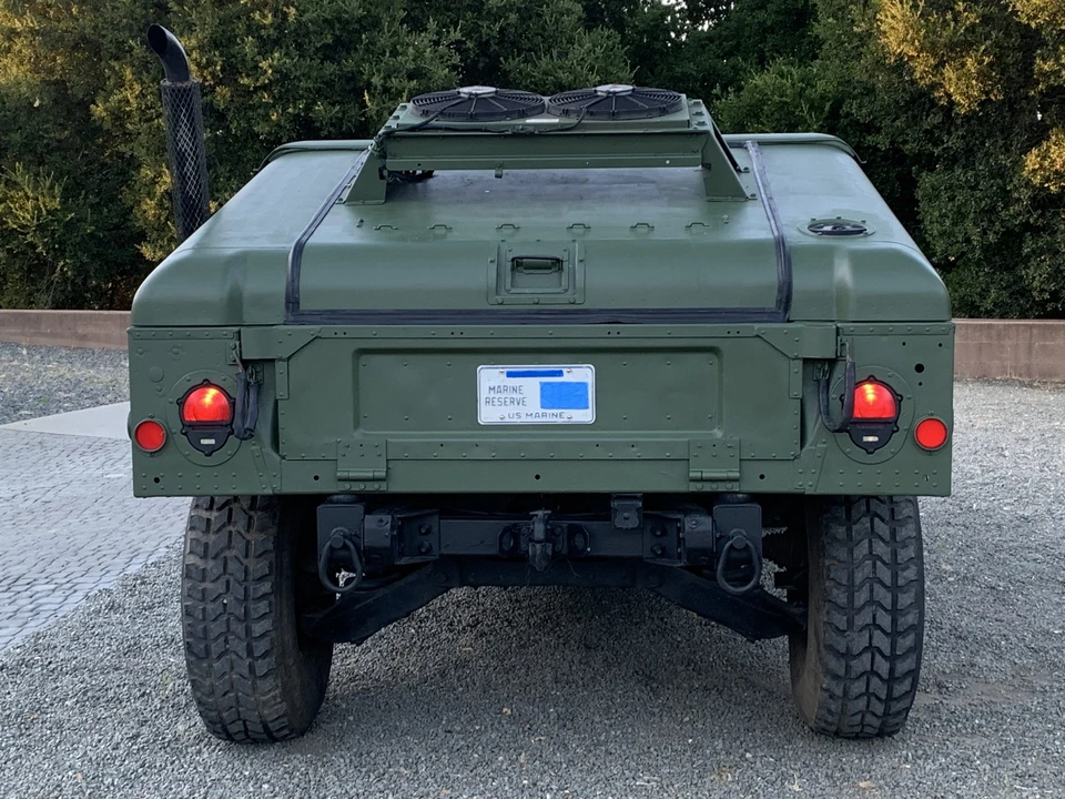 2001 Hummer HMMWV - Image 12 of 31