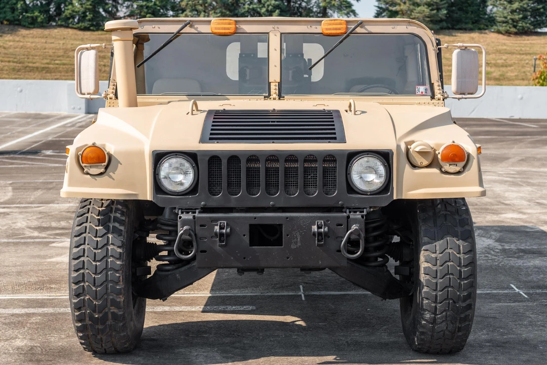 2001 AM General Hummer - Image 2 of 31