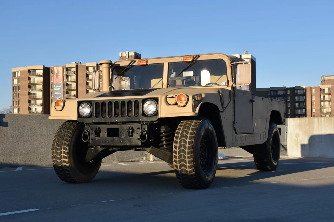 2001 Hummer HMMWV - Image 4 of 31