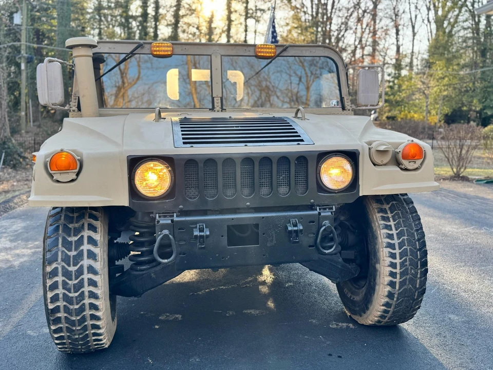 2001 Hummer HMMWV - Image 24 of 31