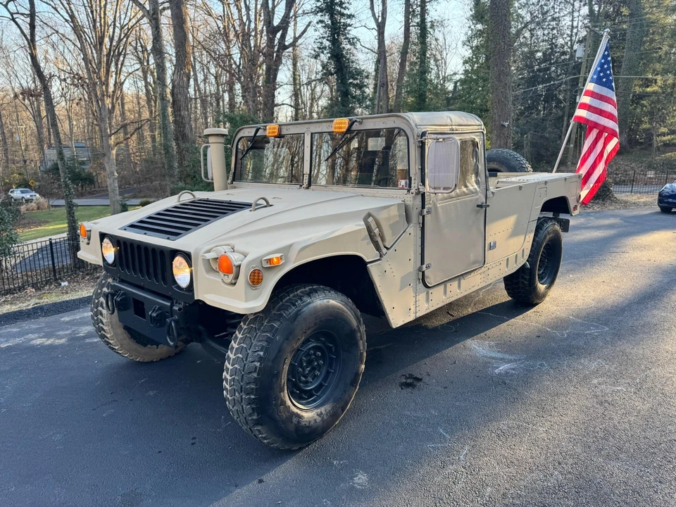 2001 Hummer HMMWV - Image 23 of 31
