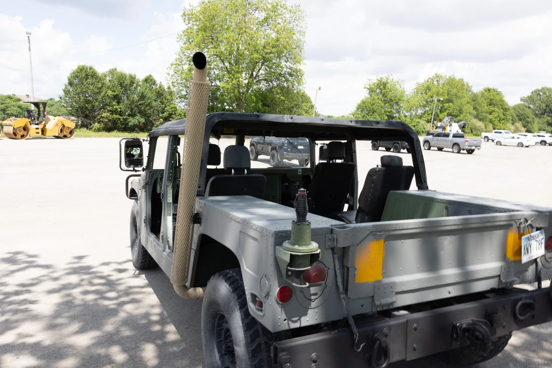 2001 Hummer HMMWV - Image 19 of 31