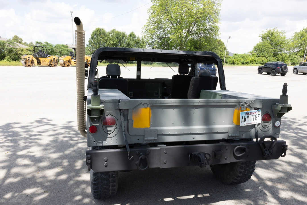 2001 Hummer HMMWV - Image 21 of 31