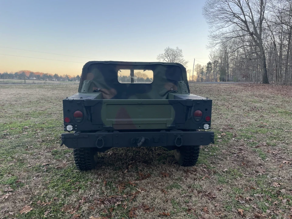 2001 Hummer HMMWV - Image 8 of 31