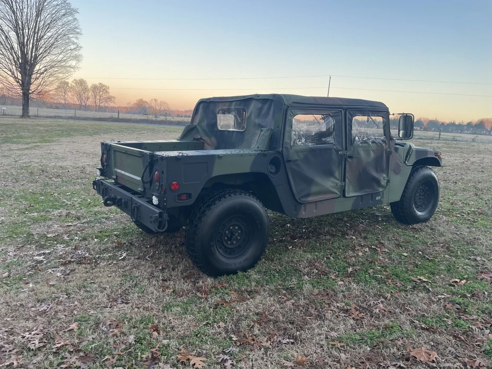 2001 Hummer HMMWV - Image 9 of 31