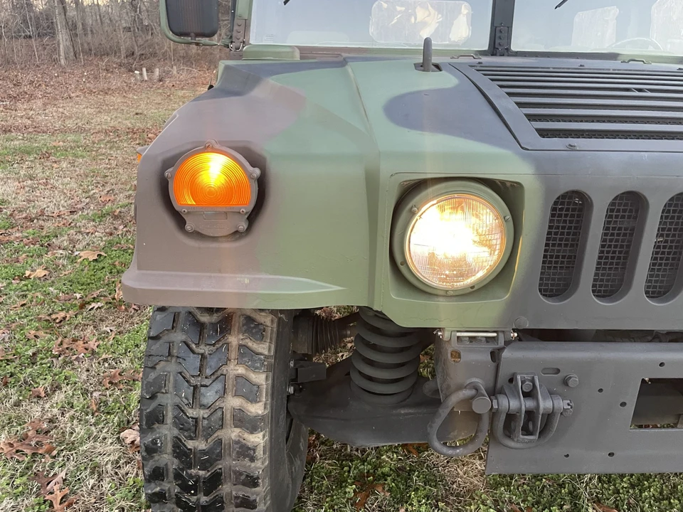 2001 Hummer HMMWV - Image 11 of 31