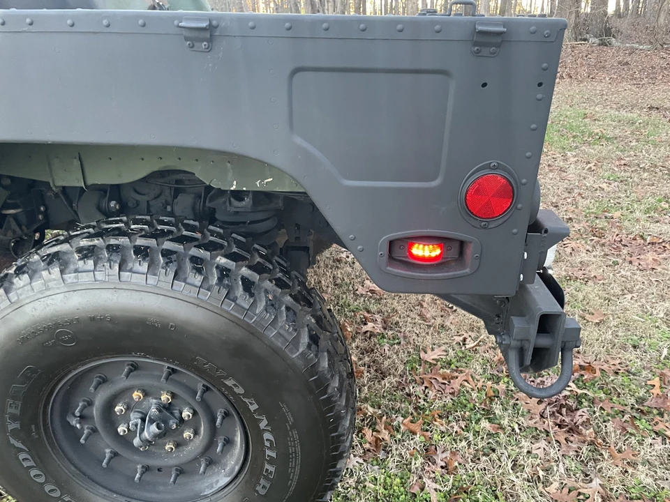 2001 Hummer HMMWV - Image 16 of 31