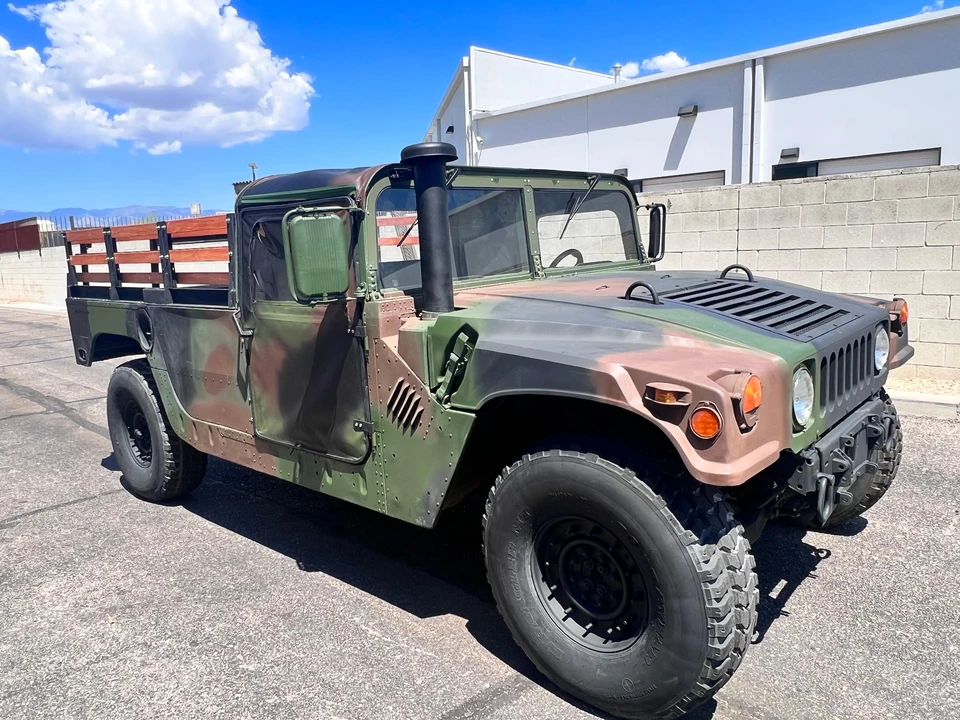 2001 AM General Hummer - Image 30 of 31