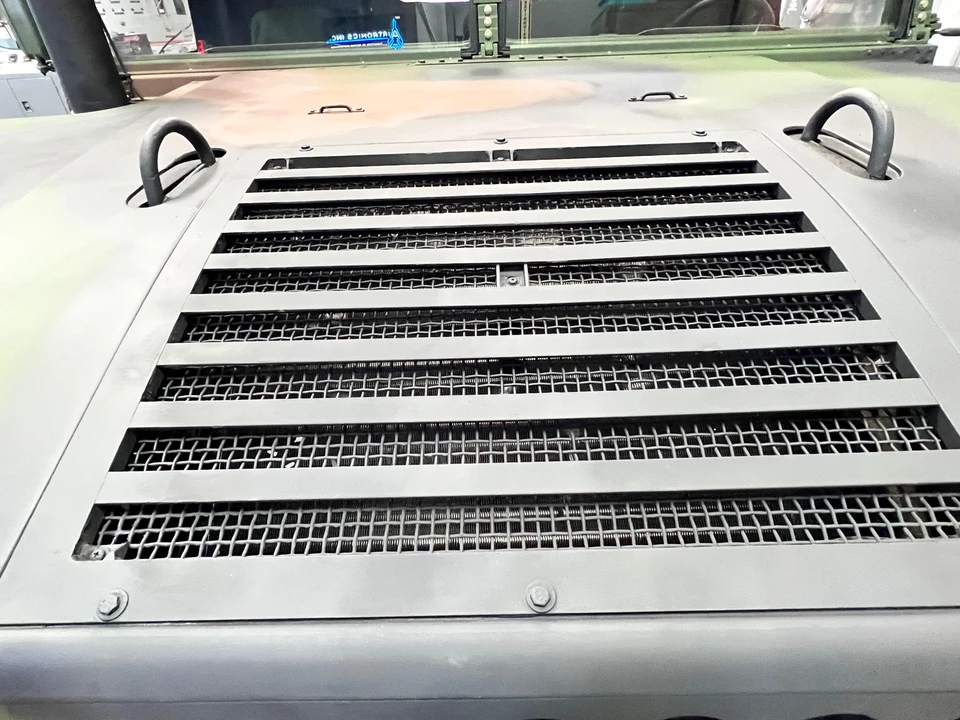 2001 AM General Hummer - Image 31 of 31