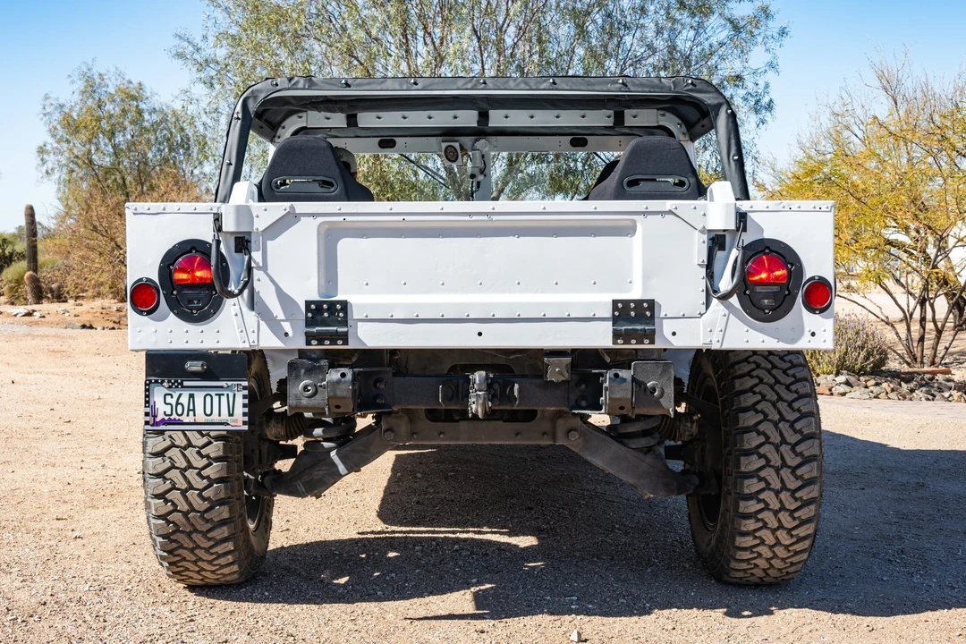 2001 Hummer HMMWV - Image 11 of 31
