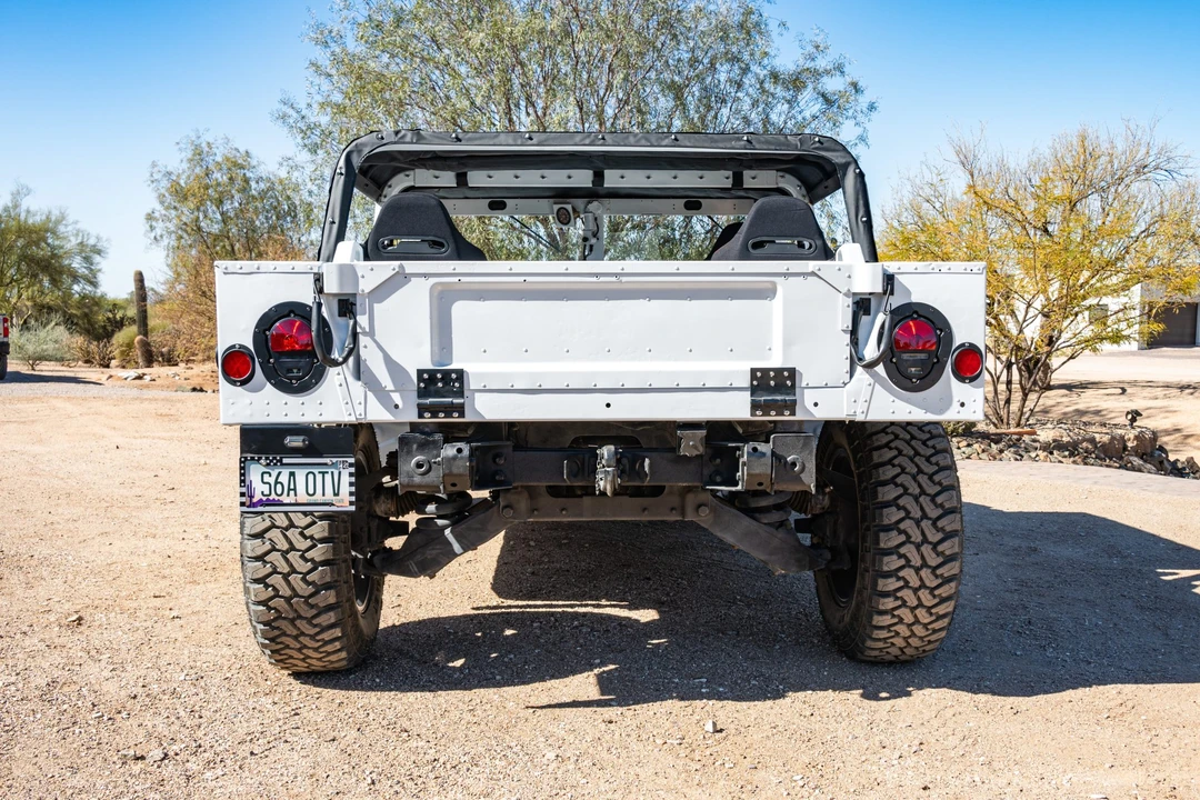 2001 Hummer HMMWV - Image 7 of 31