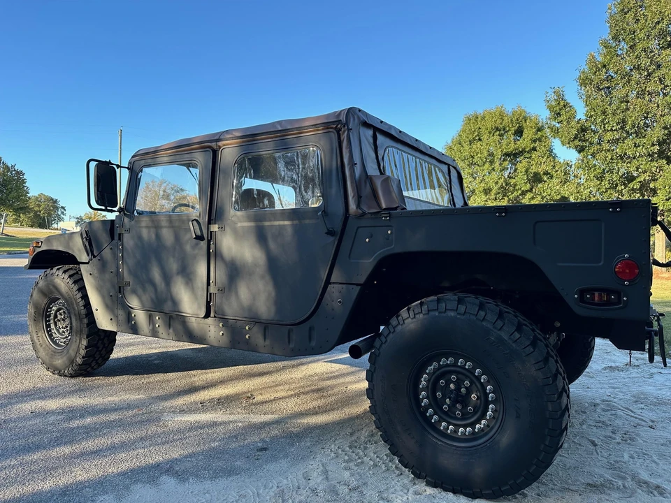 2001 Hummer HMMWV - Image 7 of 31