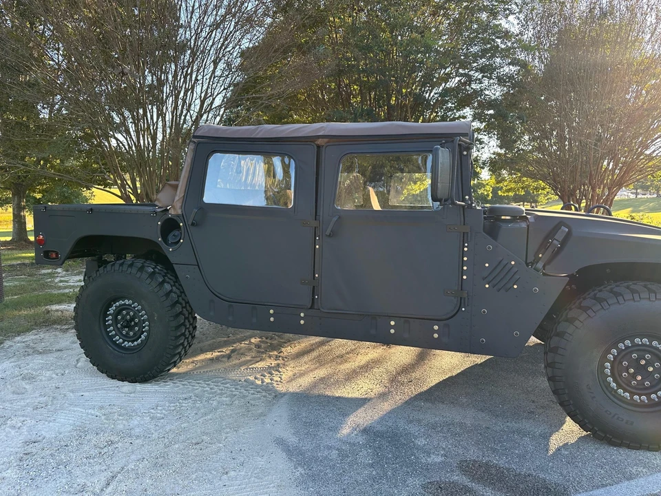 2001 Hummer HMMWV - Image 19 of 31