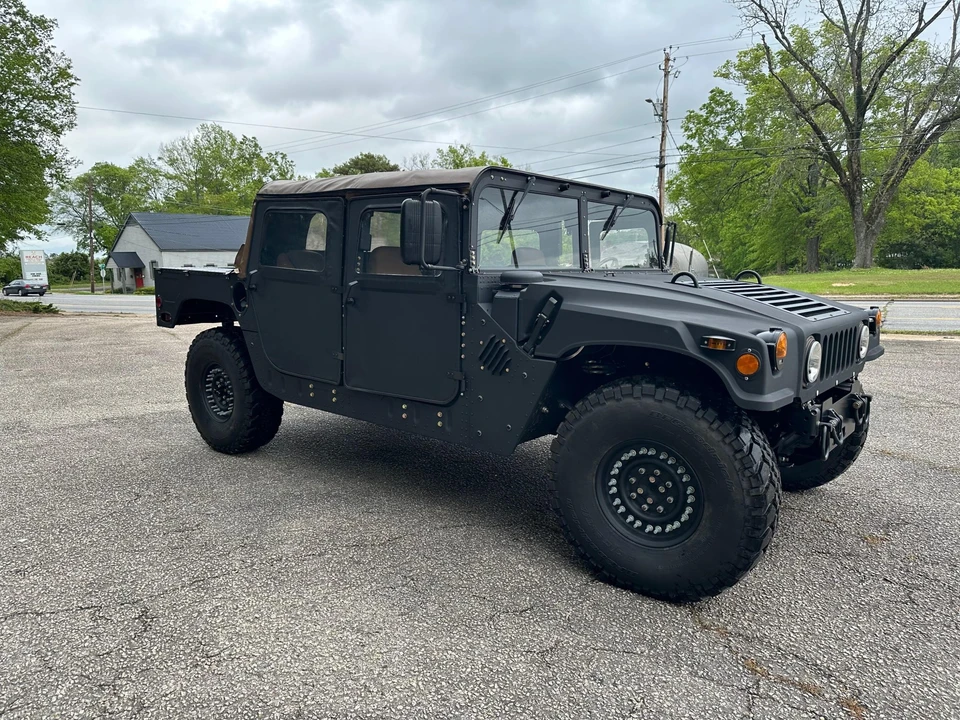 2001 Hummer HMMWV - Image 14 of 31