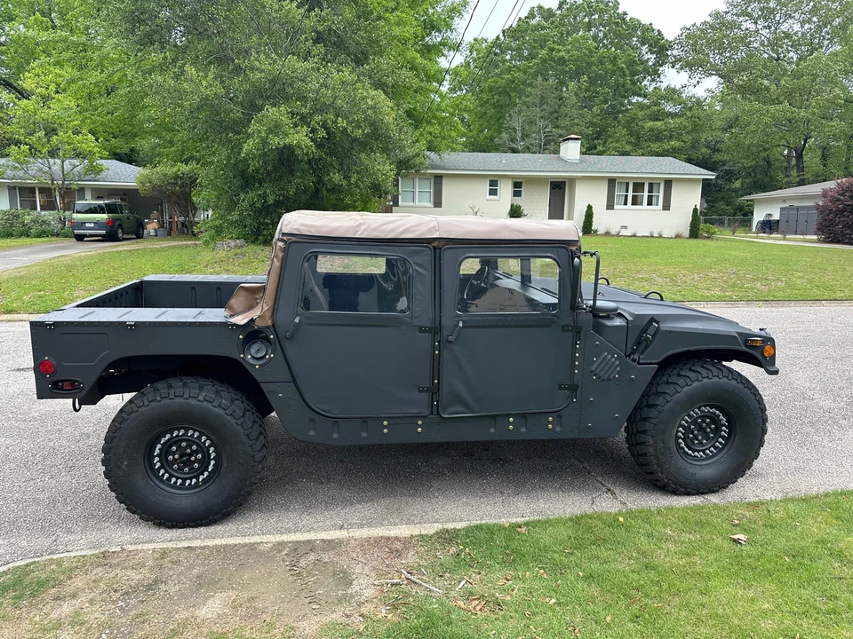 2001 Hummer HMMWV - Image 12 of 31