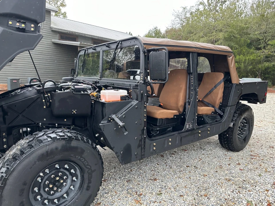 2001 Hummer HMMWV - Image 17 of 31