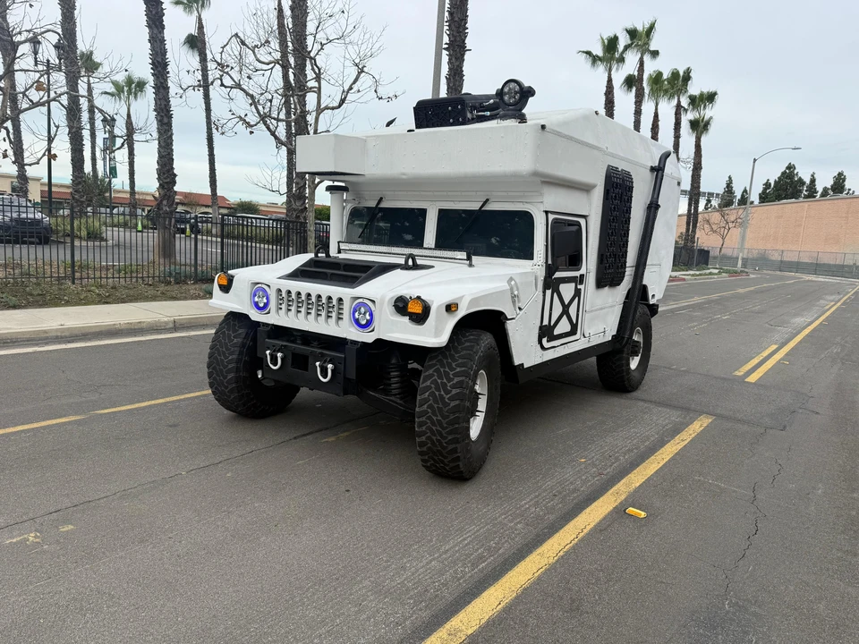 2001 AM General Hummer - Image 8 of 31