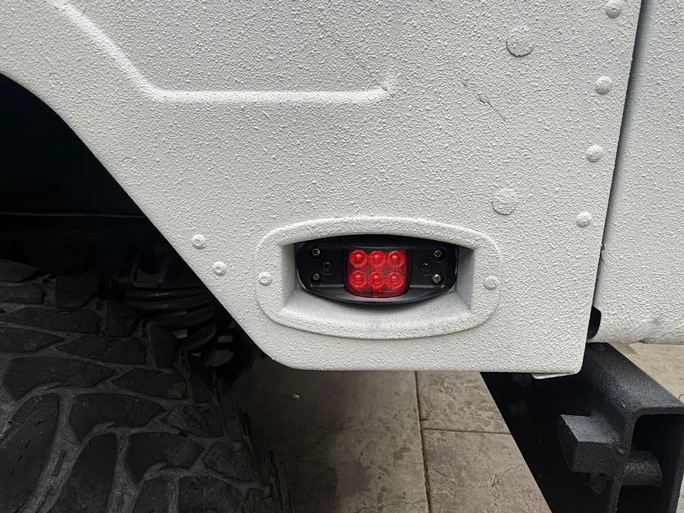 2001 AM General Hummer - Image 28 of 31