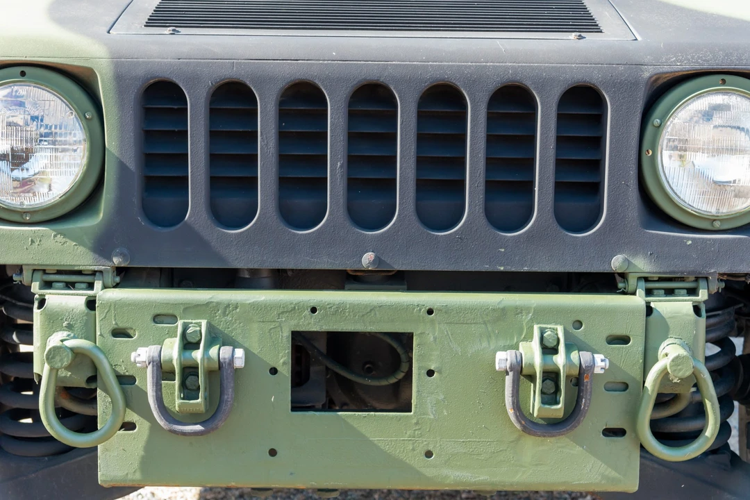 2001 Hummer HMMWV - Image 10 of 31