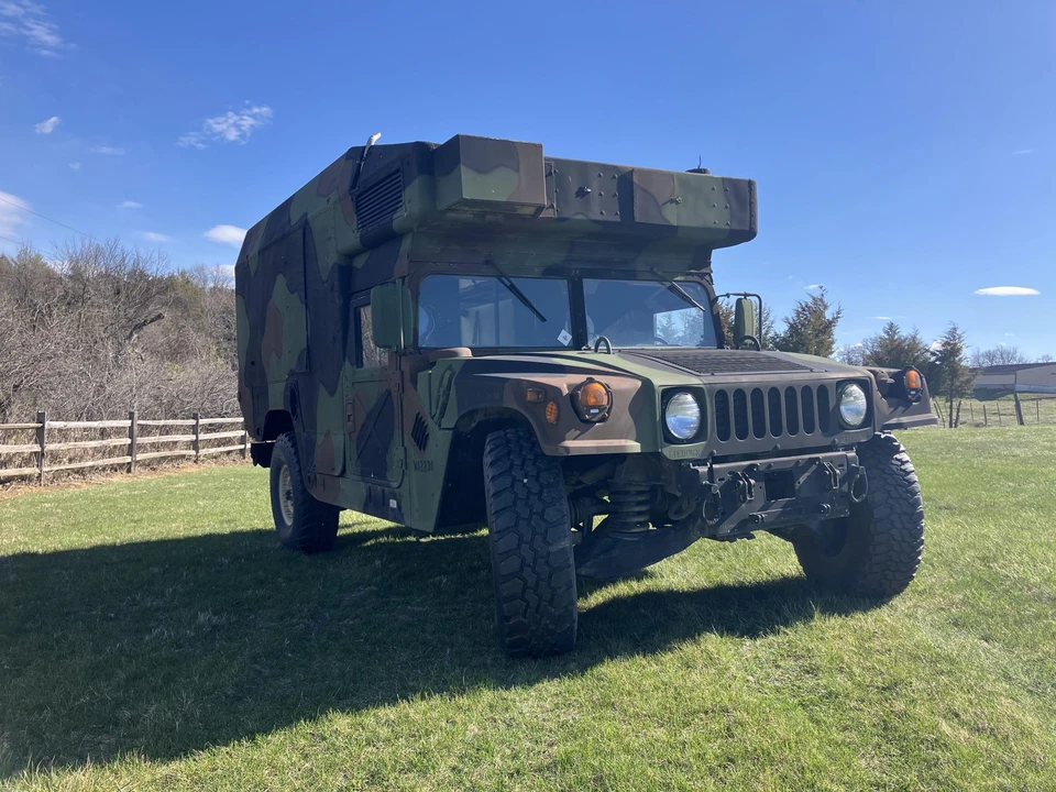 2001 Hummer HMMWV - Image 16 of 31