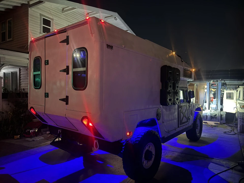 2001 Hummer HMMWV - Image 22 of 31