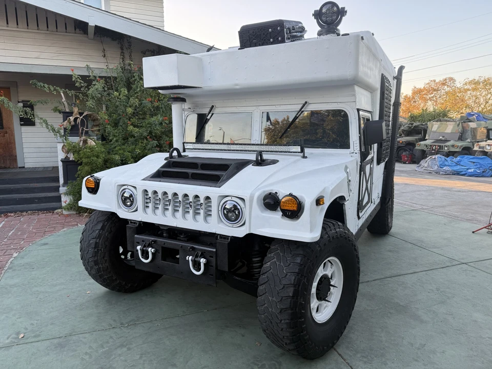 2001 Hummer HMMWV - Image 4 of 31