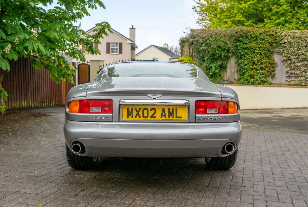 2001 Aston Martin DB7 Vantage - Image 16 of 31