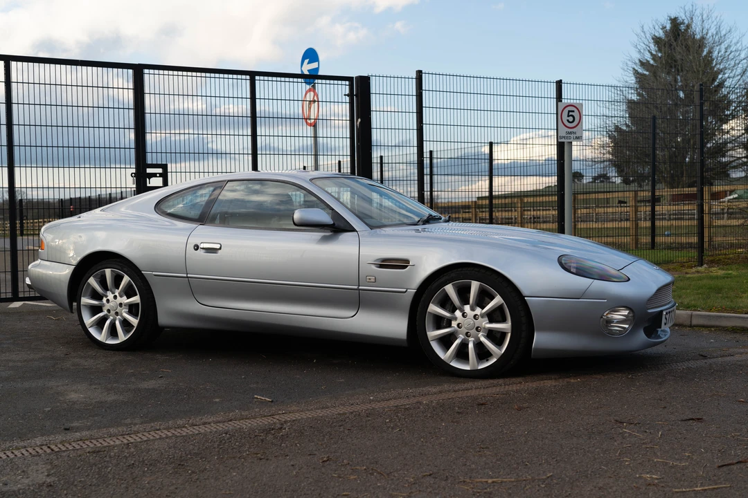 2002 Aston Martin DB7 Vantage - Image 11 of 31