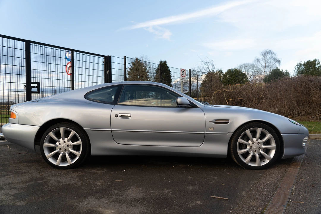 2002 Aston Martin DB7 Vantage - Image 15 of 31