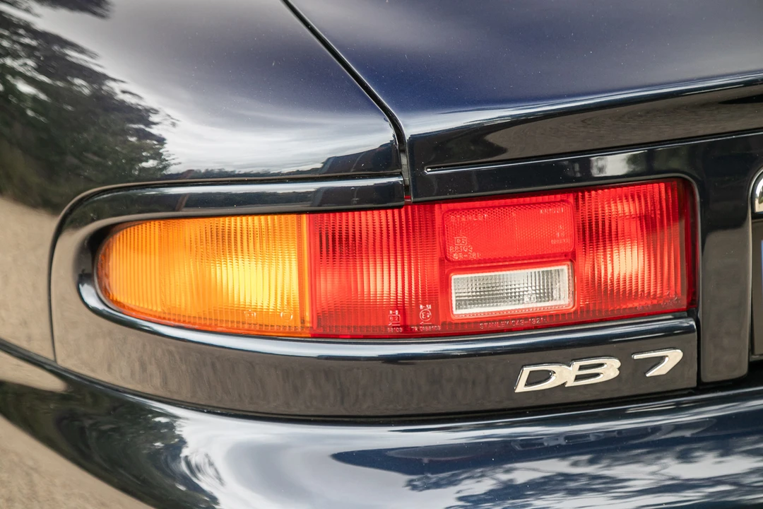 2001 Aston Martin DB7 Vantage - Image 31 of 31