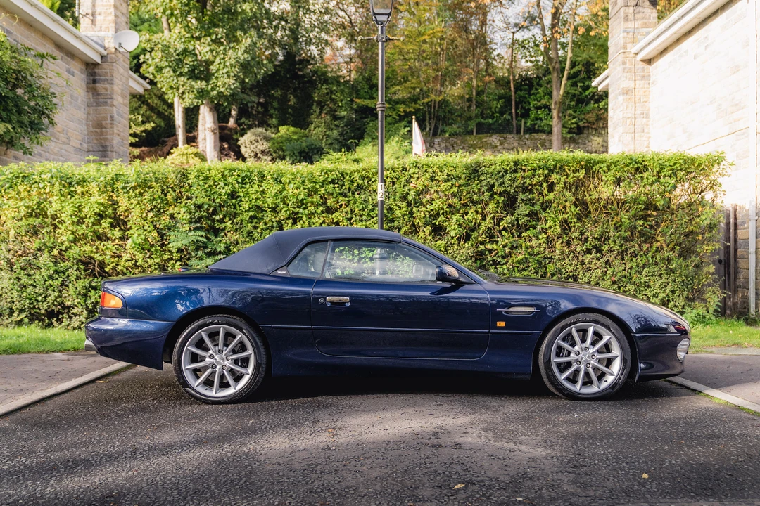 2001 Aston Martin DB7 Vantage - Image 9 of 31