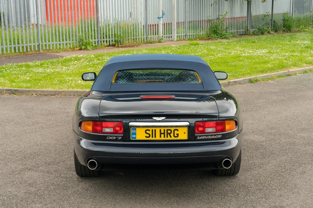 2001 Aston Martin DB7 Vantage - Image 16 of 31