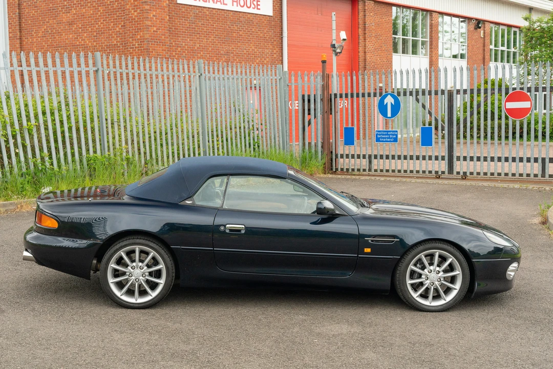 2001 Aston Martin DB7 Vantage - Image 18 of 31