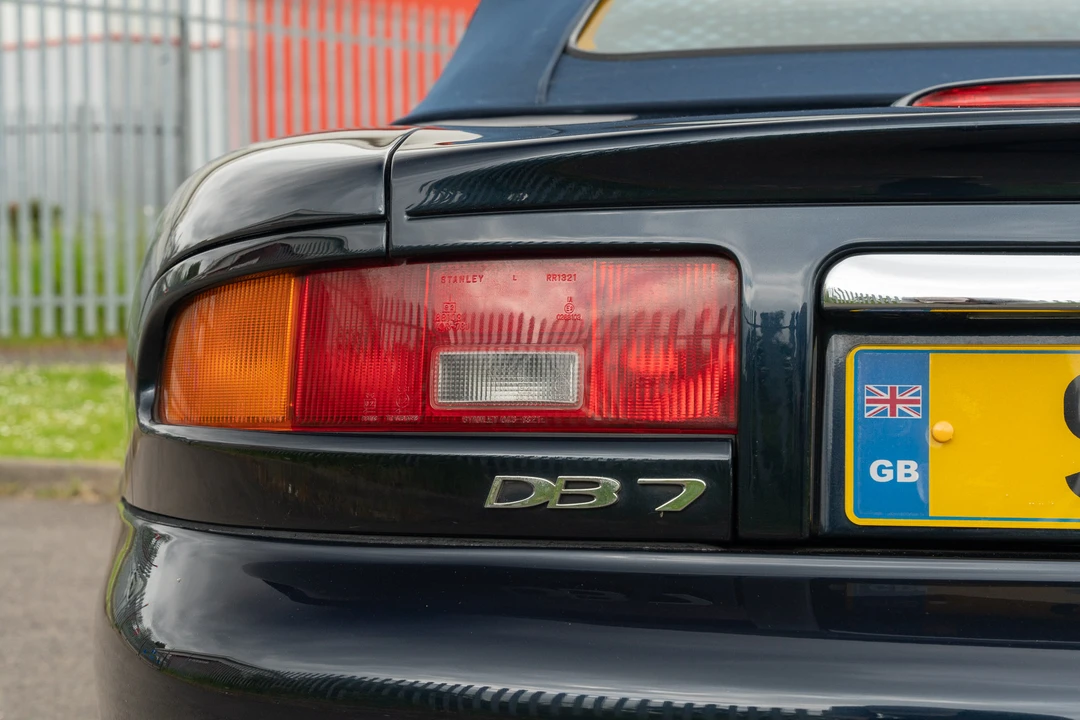 2001 Aston Martin DB7 Vantage - Image 26 of 31