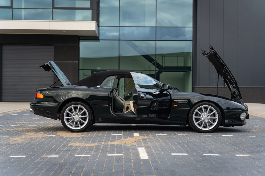 2001 Aston Martin DB7 Vantage - Image 21 of 31