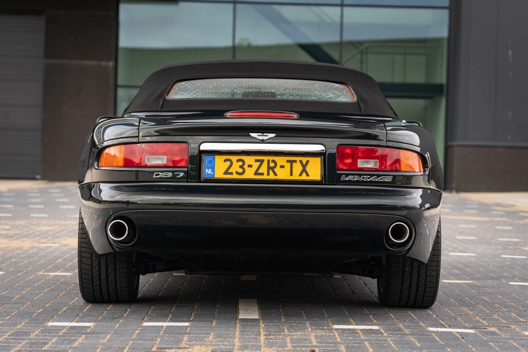 2001 Aston Martin DB7 Vantage - Image 13 of 31