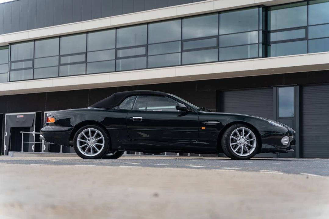 2001 Aston Martin DB7 Vantage - Image 15 of 31