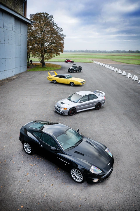 2001 Aston Martin Vanquish 1st Gen - Image 2 of 15