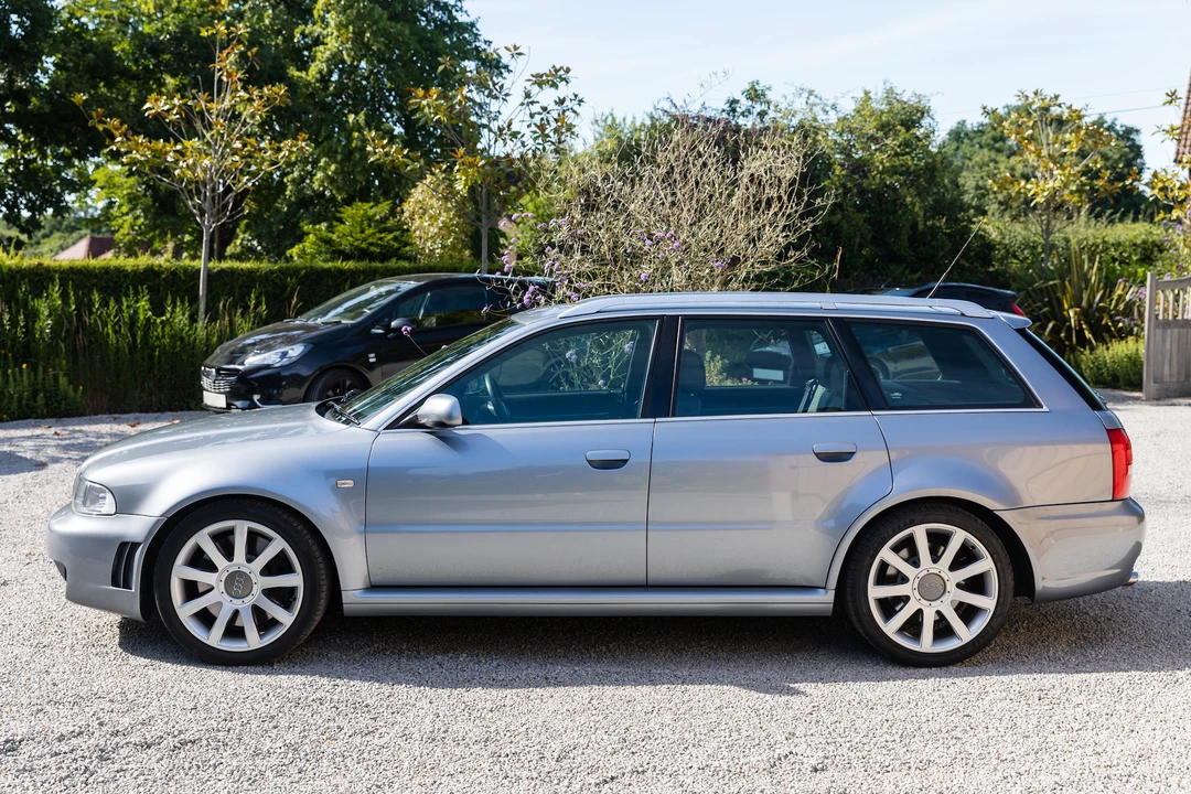 2001 Audi B5 RS4 Avant - Image 9 of 31
