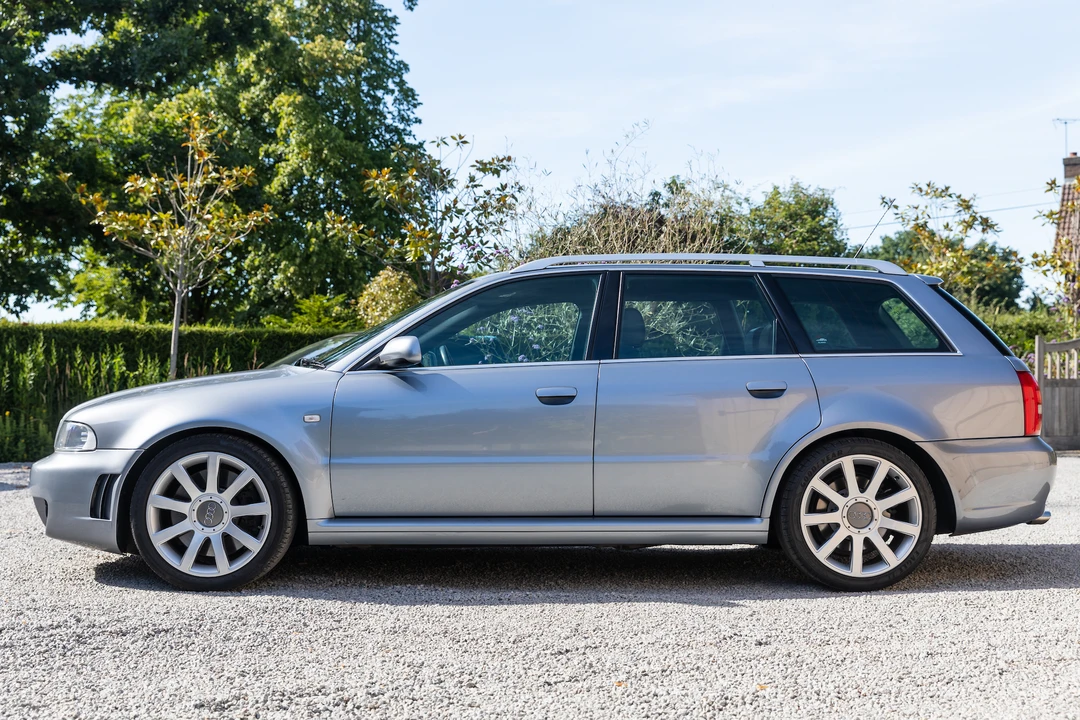 2001 Audi B5 RS4 Avant - Image 17 of 31