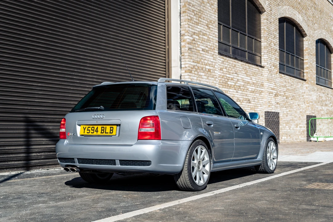 2001 Audi B5 RS4 Avant - Image 16 of 31
